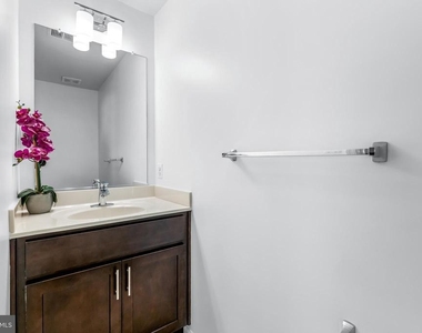 10625 Meridian Hill Way - Photo Thumbnail 4