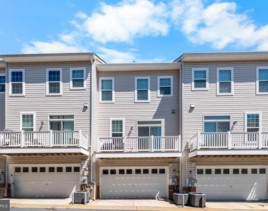 10625 Meridian Hill Way - Photo Thumbnail 21