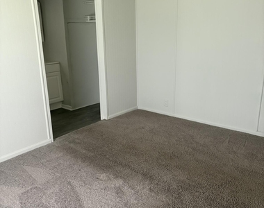 388 Mc Wilder Road - Photo Thumbnail 10