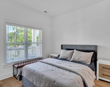 500 Spruce Street - Photo Thumbnail 21