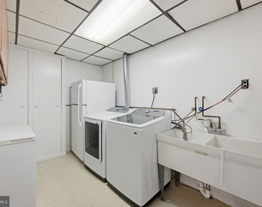 512 Dennis Avenue - Photo Thumbnail 16