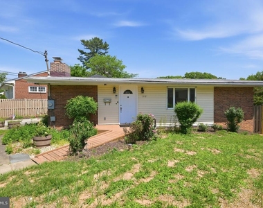 512 Dennis Avenue - Photo Thumbnail 20