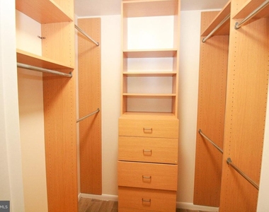 11325 Halethorpe Terrace - Photo Thumbnail 18