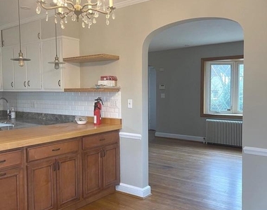 9803 Forest Grove Drive - Photo Thumbnail 7