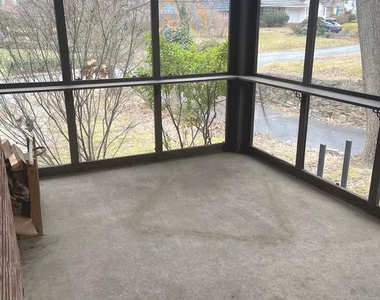 9803 Forest Grove Drive - Photo Thumbnail 5