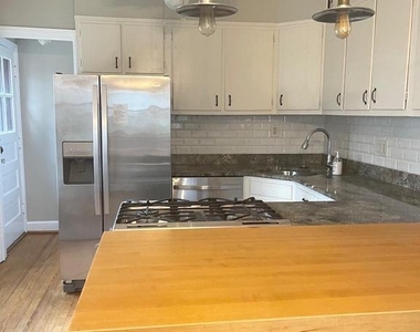 9803 Forest Grove Drive - Photo Thumbnail 8