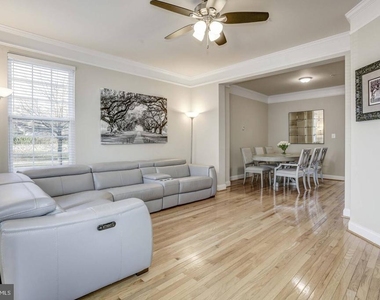 20345 Notting Hill Way - Photo Thumbnail 20