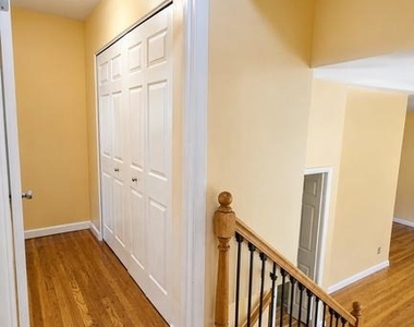 1615 Ladd Street - Photo Thumbnail 7