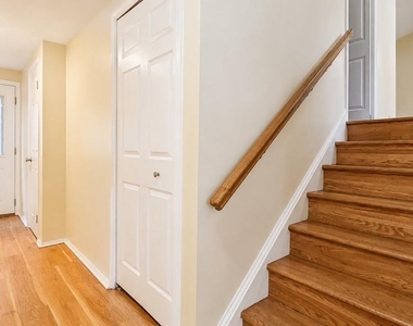 1615 Ladd Street - Photo Thumbnail 16