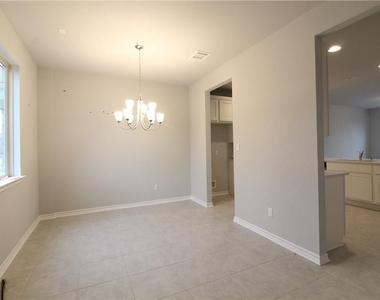 1732 Yaupon Grove Ln - Photo Thumbnail 8