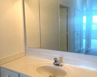 3210 N Leisure World Boulevard - Photo Thumbnail 9