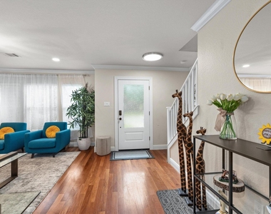 1509 Shady Creek Trl - Photo Thumbnail 2