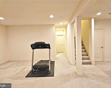 3332 Burton Drive - Photo Thumbnail 56