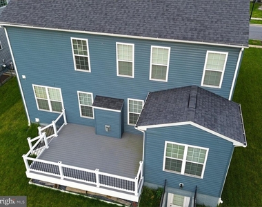 3332 Burton Drive - Photo Thumbnail 6