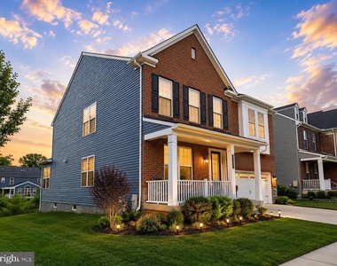 3332 Burton Drive - Photo Thumbnail 2
