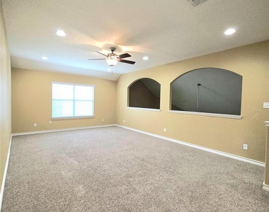 228 Dove Hl - Photo Thumbnail 11