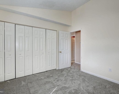2106 Whitehall Road - Photo Thumbnail 27