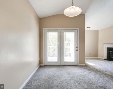 2106 Whitehall Road - Photo Thumbnail 9