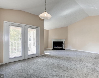2106 Whitehall Road - Photo Thumbnail 8