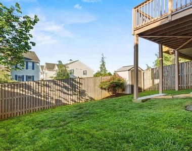 6359 New Haven Court - Photo Thumbnail 35