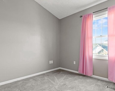 6359 New Haven Court - Photo Thumbnail 27