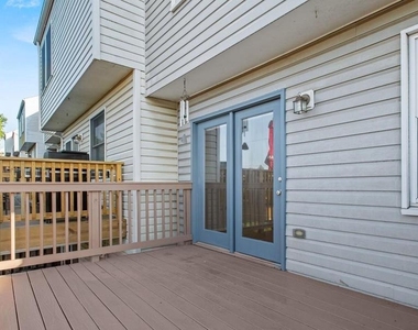 6359 New Haven Court - Photo Thumbnail 34