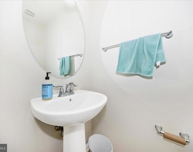 6142 Murray Terrace - Photo Thumbnail 28