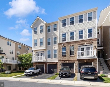 6142 Murray Terrace - Photo Thumbnail 30