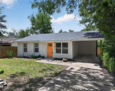 2321 Lakehurst Dr - Photo Thumbnail 31