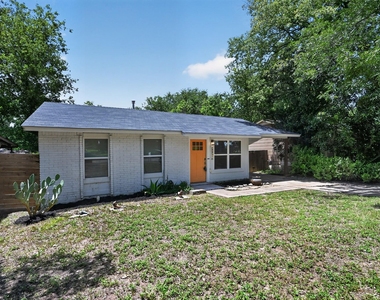 2321 Lakehurst Dr - Photo Thumbnail 32