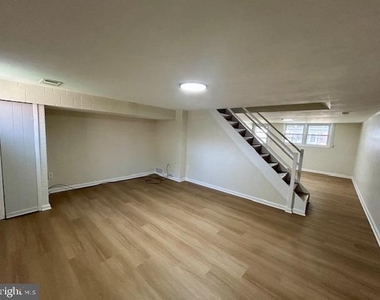 1117 Circle Drive - Photo Thumbnail 32