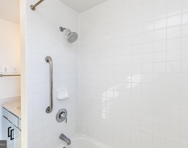 1117 Circle Drive - Photo Thumbnail 23