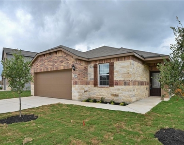 218 Mount Vernon Way - Photo Thumbnail 2
