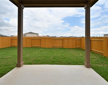 218 Mount Vernon Way - Photo Thumbnail 28