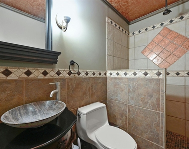 2829 San Gabriel St - Photo Thumbnail 11