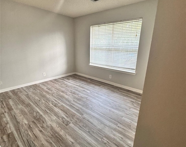 1616 War Horse Ln - Photo Thumbnail 9