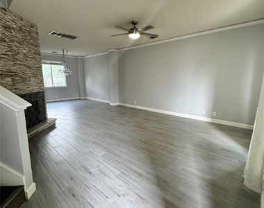1616 War Horse Ln - Photo Thumbnail 13