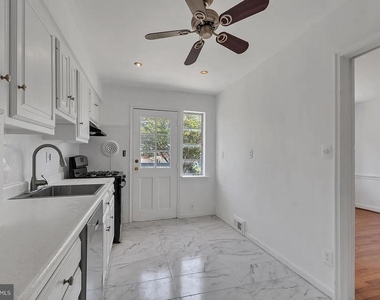 1804 Winford Road - Photo Thumbnail 3