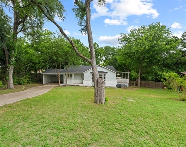 1110 Somerset Ave - Photo Thumbnail 2