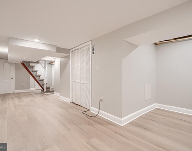 2917 Clifton Avenue - Photo Thumbnail 23