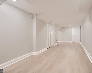 2917 Clifton Avenue - Photo Thumbnail 22