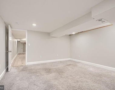 2917 Clifton Avenue - Photo Thumbnail 24