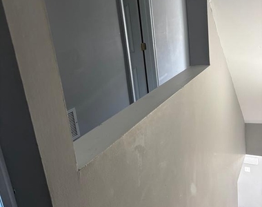 1612 W Lexington Street - Photo Thumbnail 14