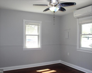 7 Cedar Drive - Photo Thumbnail 5