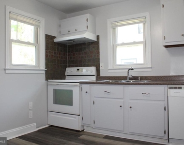 7 Cedar Drive - Photo Thumbnail 18