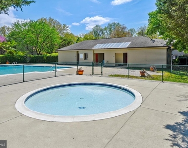 1059 Cedar Ridge Court - Photo Thumbnail 27