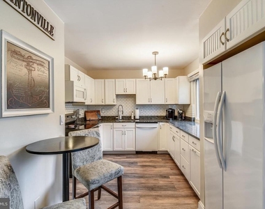 1059 Cedar Ridge Court - Photo Thumbnail 10
