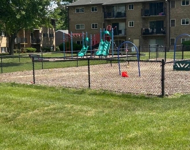 354 Gatewater Court - Photo Thumbnail 20