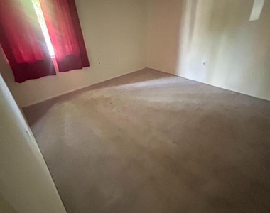 354 Gatewater Court - Photo Thumbnail 15