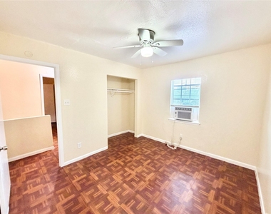 6257 Manor Rd - Photo Thumbnail 29